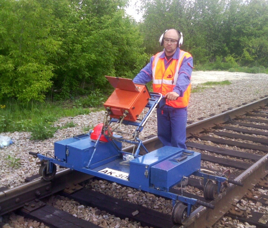 Дефектоскопия рельсов Дефектоскопия рельсов